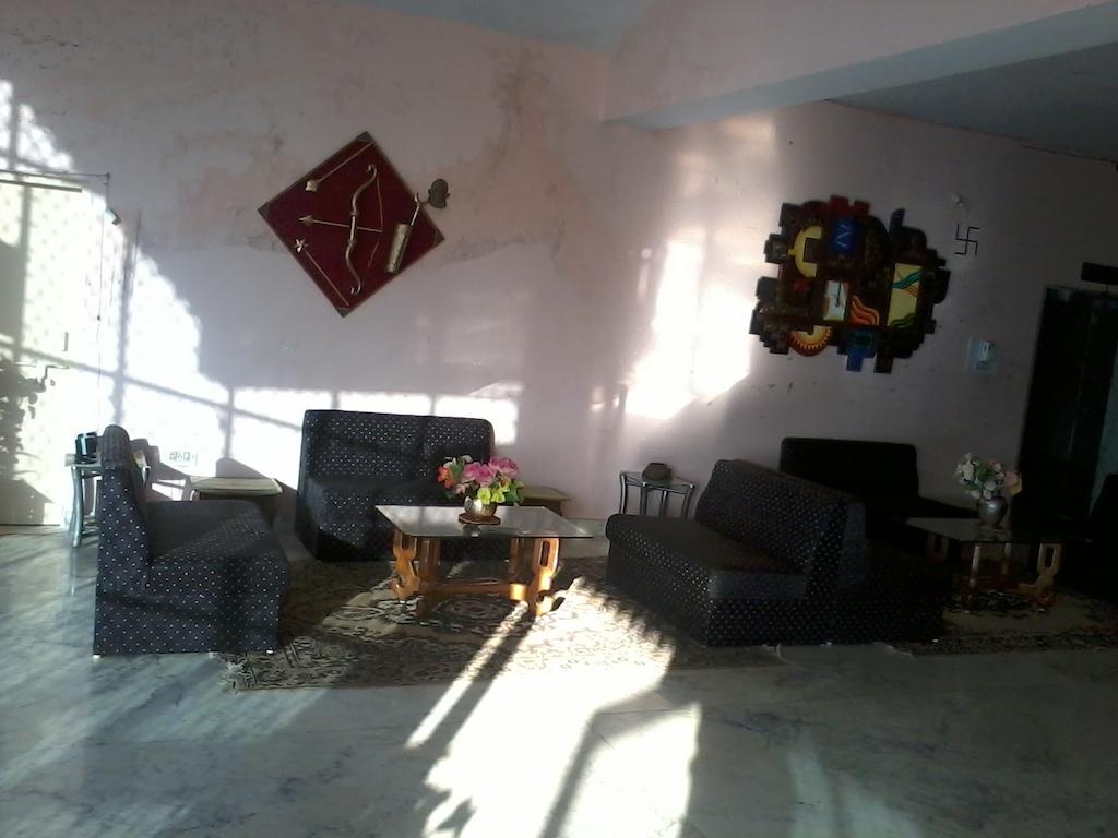 Hotel Sambodhi Bhopal Exteriör bild