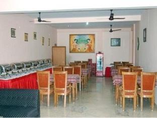 Hotel Sambodhi Bhopal Exteriör bild